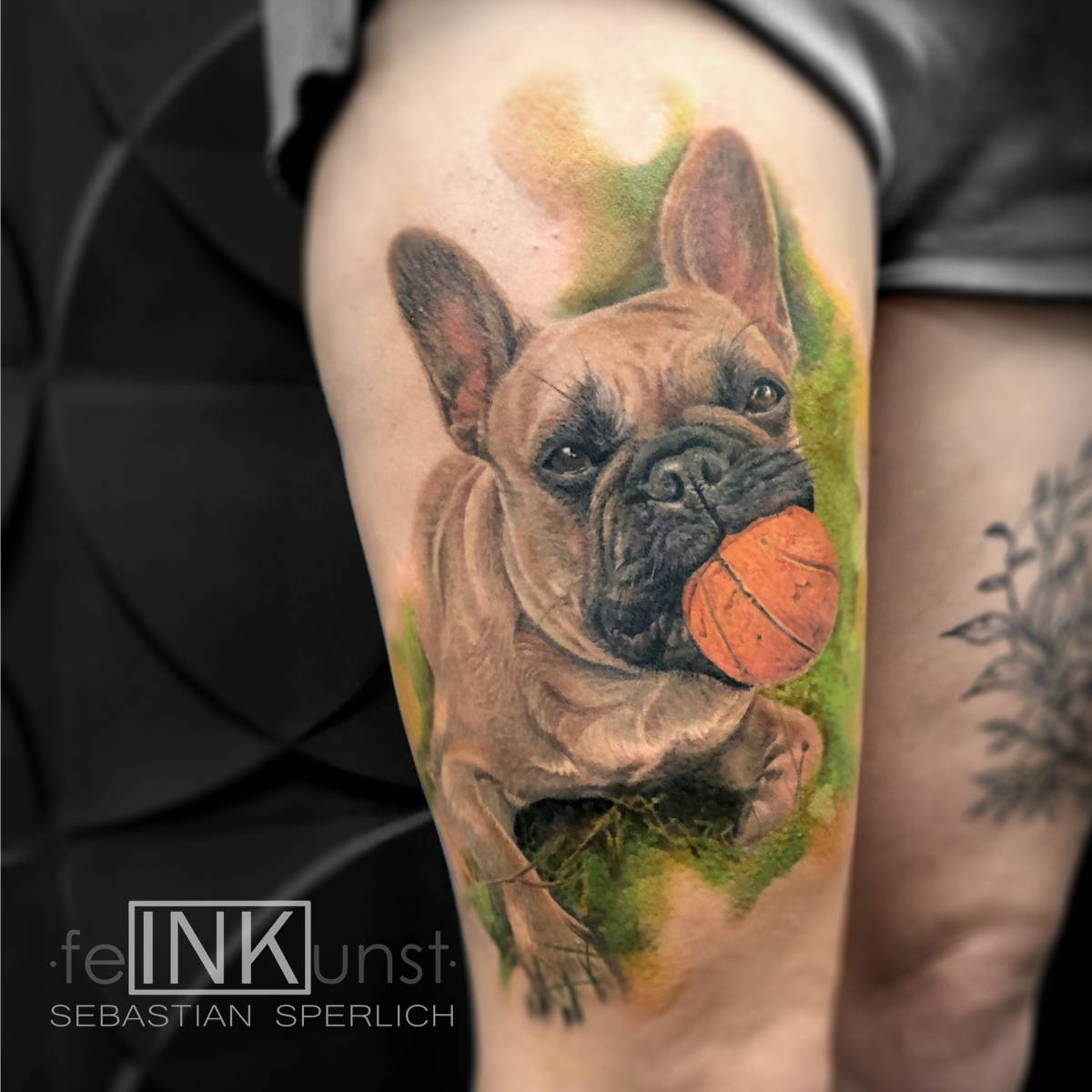 Bully color Tattoo